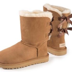 Toddler Bailey Bow Uggs